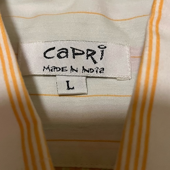 Striped button down 70s vibe with embroidered flowers - Picture 9 of 9